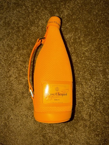 Veuve clicquot ice jacket - clicquot,