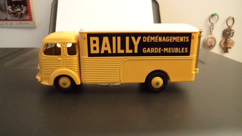 Camion simca cargo dinky - camion,