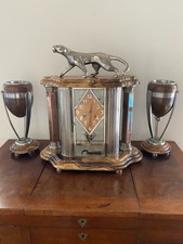 Belle et grande Pendule ART DÉCO / Panthère en bronze argenté /  Adnet ? / 1930