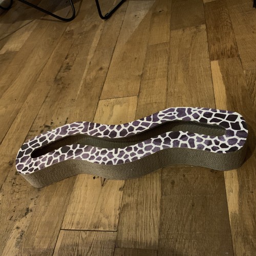 Griffoir pour chat - griffoir, chaton
