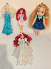 LOT 4 POUPEES PRINCESSE DISNEY - REINE DES NEIGES- PETITE SIRENE