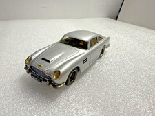 KIT METAL monté de l'Aston