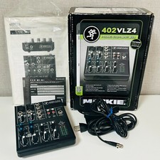 Table de mixage compacte 4 canaux Mackie 402VLZ4 avec préamplis micro onyx
