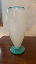 Vase en pate de verre  bleu