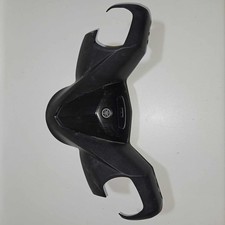 Cache guidon supérieur