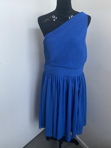 Jolie robe chic taille - robe,
