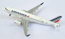 Maquette d'Avion Airbus A320-200 Air France 1/400e en Métal