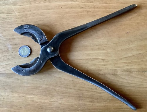 Outils anciens grosse - outils,