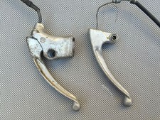 2 anciens leviers de frein CLB