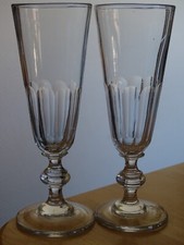 2 ANCIENNES FLUTES A CHAMPAGNE
