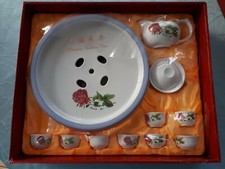 SERVICE A THE EN PORCELAINE