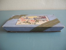 ancienne boîte carton bonbons