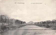 50 Cherbourg, le canal à marée LOW 27695
