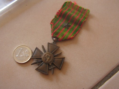 Medaille croix de guerre - de,