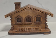 Magnifique coffre en bois