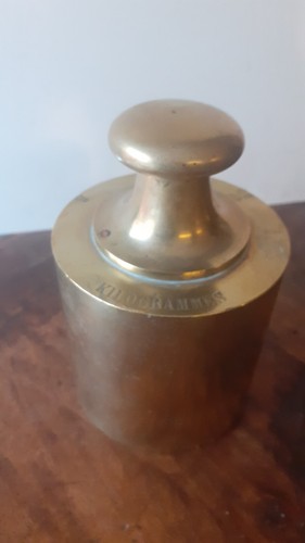 Ancien poids laiton 5 kg - de,