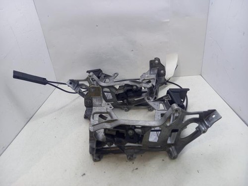 Serrure capot mercedes - serrure,