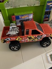 Hot Wheels 1987 Casting Orange Nissan King Cab Pickup Diecast Signs 1:6