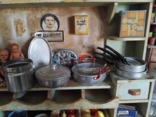 DINETTE ANCIENNE EN FER BLANC / ALU