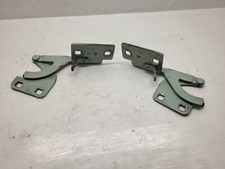 Charnière capot moteur pour