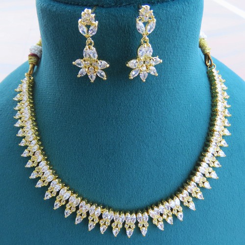 Parure collier boucles - collier,