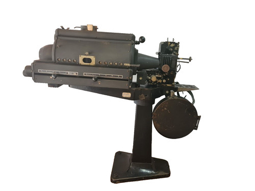 Ancien projecteur cinéma - projecteur,