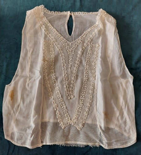 Cache corset ancien guimpe
