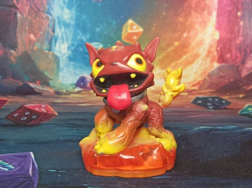 Hot dog figurine skylanders - hot,