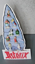 ASTERIX  présentoir Menhir de 9 fèves porcelaine brillante personnages  2018
