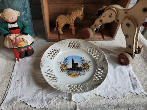Assiette decorative ajourée - decorative,