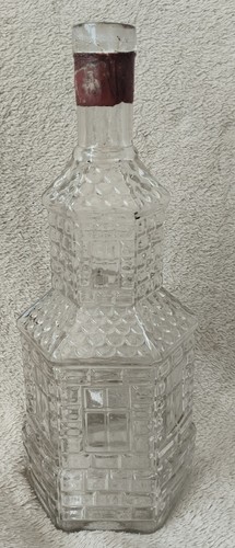 Ancienne bouteille sujet - à,