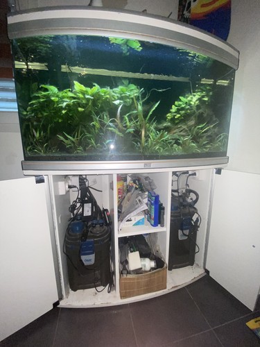 Aquarium complet avec meuble - complet,