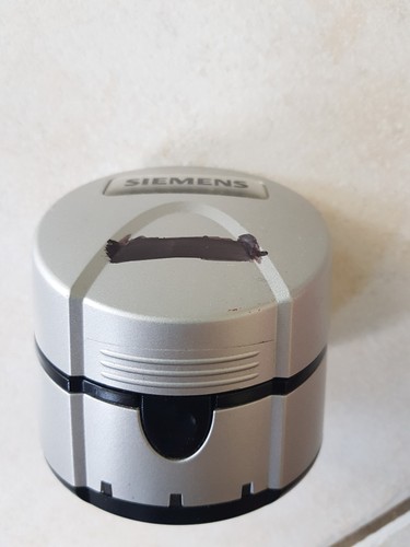 Chargeur pour appareil auditif - chargeur,
