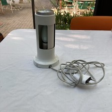 Lampe de table modèle contact