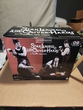 Laurel & Hardy " Another Fine Mess " Infiniti Statues LTD  EDITION / 400 Made