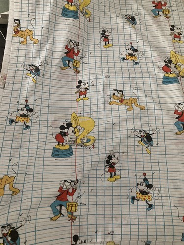 Grand drap plat mickey minnie - grand,