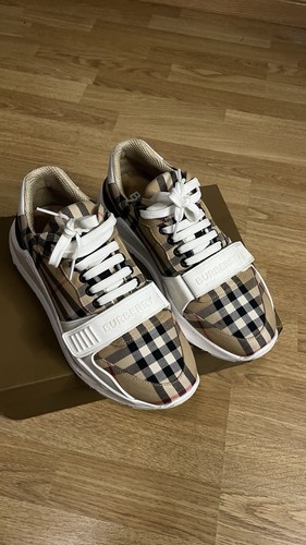 Chaussure burberry régis - chaussure,