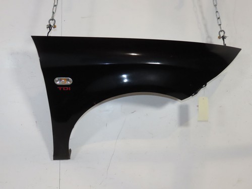 Aile avant droite seat - avant,