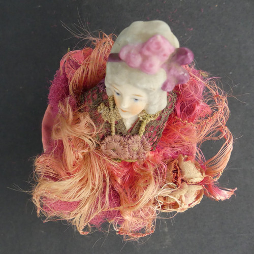 Ancienne demi figurine - demi,