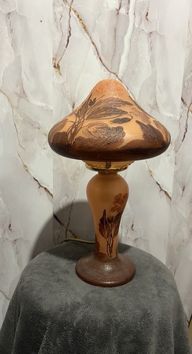Lampadaire champignon année