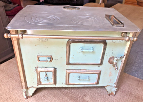 Jep ancienne cuisinière de - -,