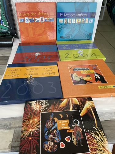 Livres des timbres la - 7,