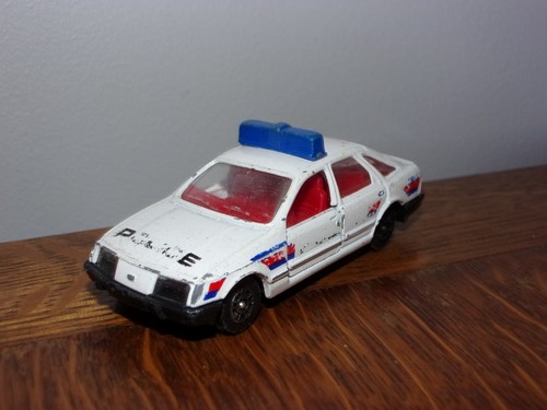 Ford sierra ghia police - ford,