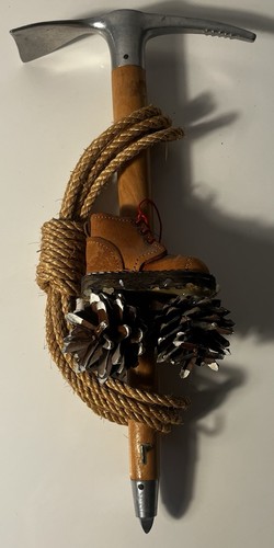 Piolet alpinisme décoratif