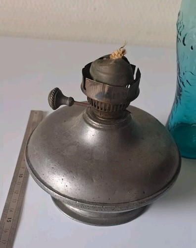 Pied lampe pétrole - de,