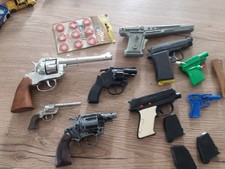 pistolet à pétards, jouets métallique ancien, pistolet a billes , pistolet eau