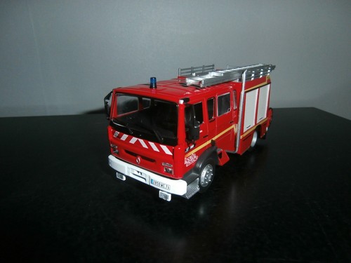 Pompier camion renault rvi - pompier,