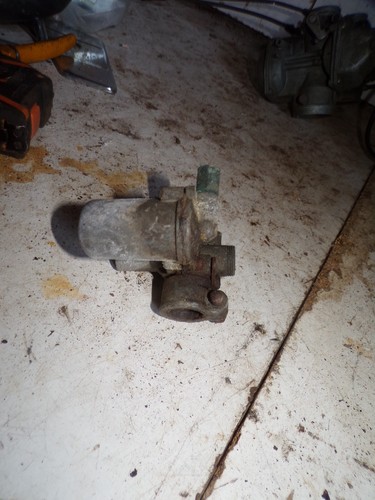 Carburateur incomplet av7 - incomplet,