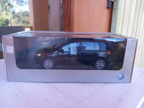 Norev volkswagen golf - 1/18,