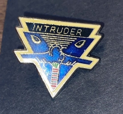 Pin militaire grumman 6 - pin’s,